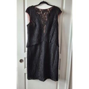 Lauren Ralph Lauren Size 16  Black Lace Illusion Scalloped Trim Cocktail Dress